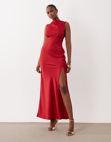ASOS DESIGN – Satin-Maxikleid in Rot mit asymmetrischem Schnitt und Schlitz - view 1