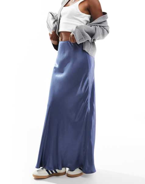 ASOS DESIGN – Satin-Maxirock in Petrolblau mit asymmetrischem Saum - view 1