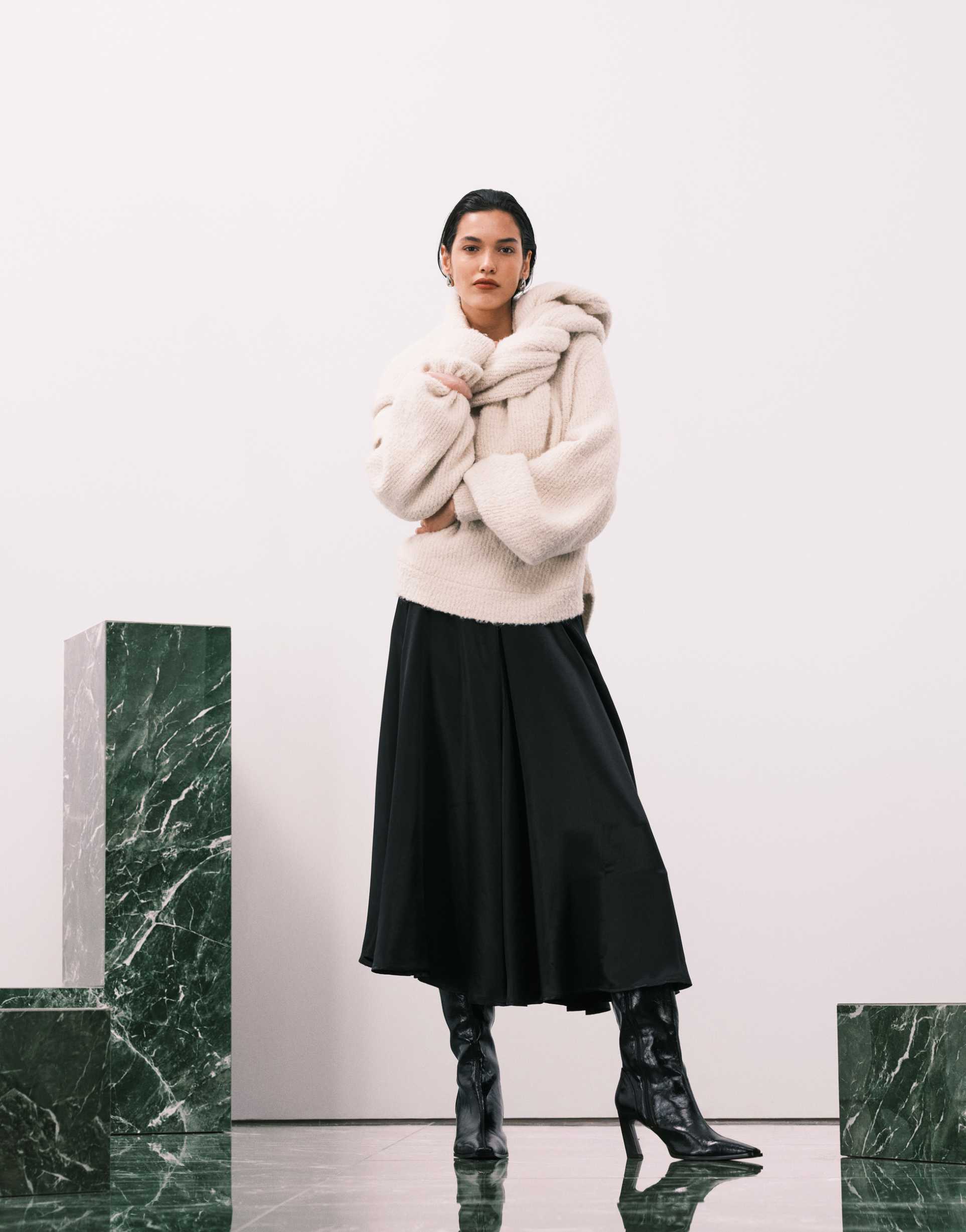 asos design satin midi circle skirt in black