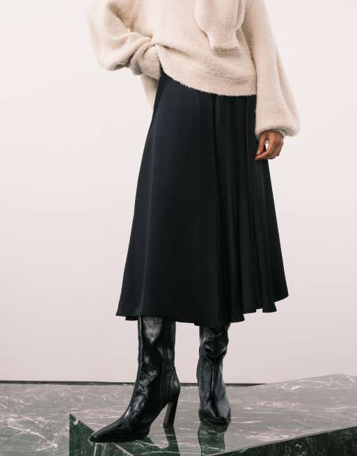ASOS DESIGN satin midi circle skirt in black, 3 of 5