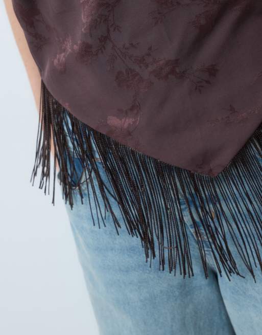 ASOS DESIGN Satin-Neckholder-Top zum Binden mit Fransen-Details in Schokobraun, 5 von 5