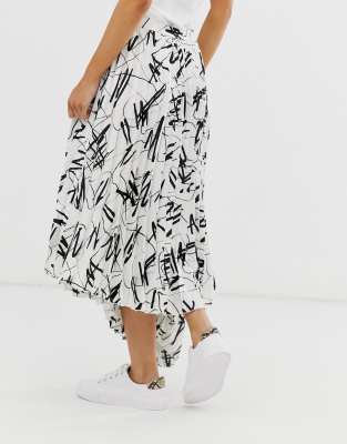 Asos design pleated midi shop skirt in mono abstract print