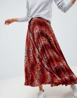 red leopard print pleated skirt