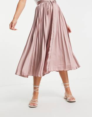 pleated belted skirt