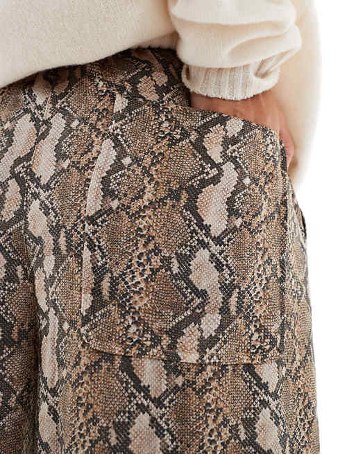 ASOS DESIGN satin pull-on pants in snake print | ASOS ASOS DESIGN satin pull-on pants in snake print | ASOS
