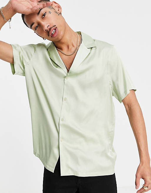 Men satin shirt with deep revere collar in mint 