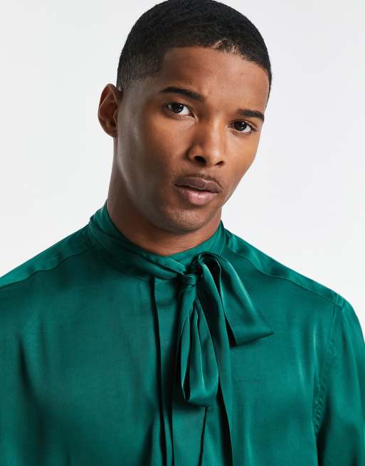 Green sale tie shirt