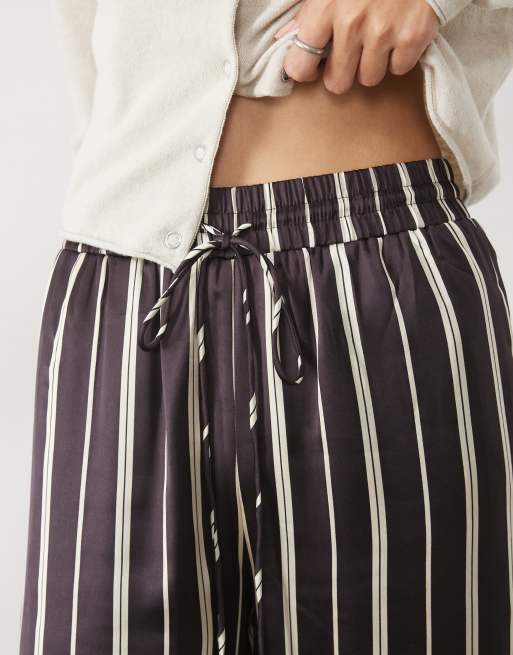 ASOS DESIGN satin straight leg co-ord pant in stripe, 4 of 5