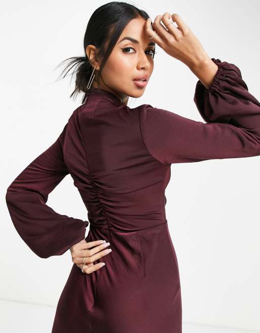 satin twist bodice maxi dress with blouson sleeves V-neck Split Sleeve Blouson Bodice Maxi Bridesmaid Dress In Silver Dove