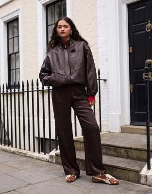 Brown 1