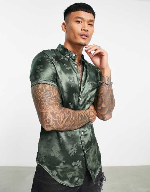 ASOS DESIGN – Satinhemd in regulärer Passform mit grünem Jacquard-Blumenmuster
