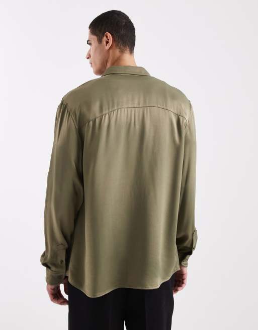 ASOS DESIGN – Satynowa koszula o luźnym kroju w kolorze khaki, 3 z 5