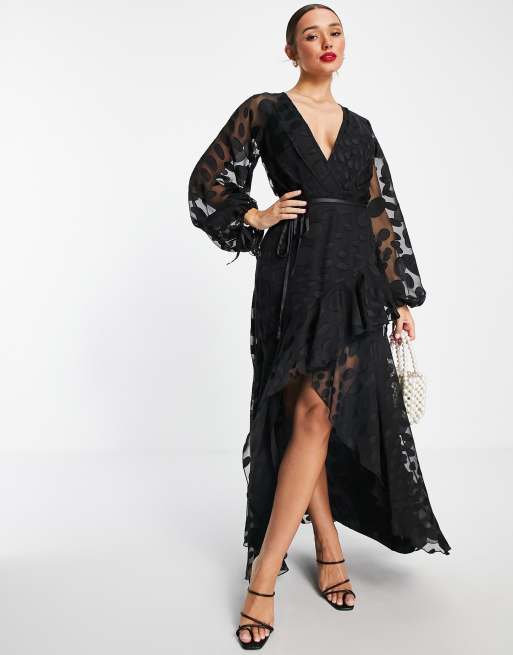 ASOS DESIGN – Satynowa sukienka kopertowa maxi w żakardowe groszki z wiązaniem w talii 