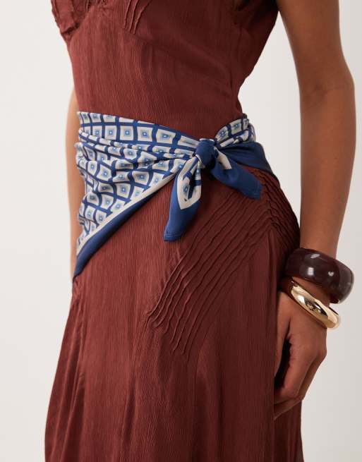 ASOS DESIGN scarf in blue bandana print, 2 of 3