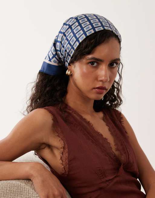 ASOS DESIGN scarf in blue bandana print, 3 of 3