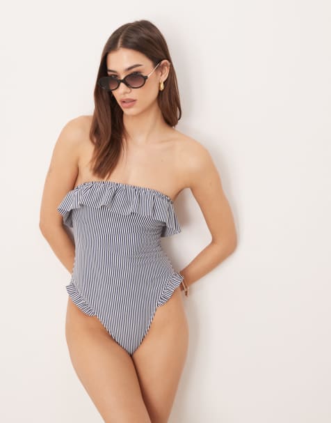 ASOS DESIGN – Scarlet – Trägerloser, gestreifter Badeanzug in Indigoblau mit Rüschen - view 1