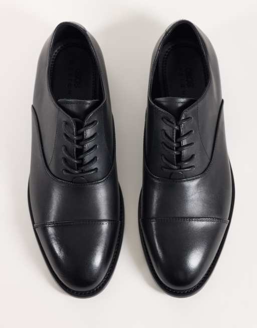 ASOS DESIGN - Scarpe Oxford a punta in pelle nera, 2 di 4