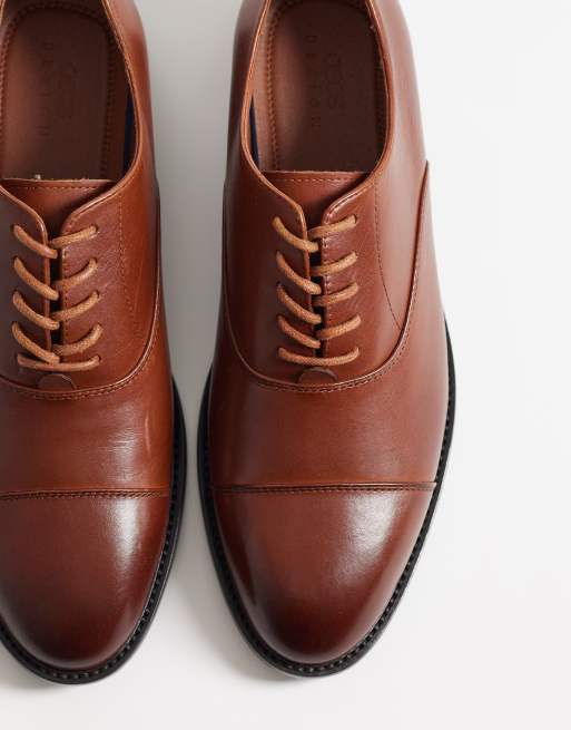 ASOS DESIGN - Scarpe Oxford in pelle color cuoio con punta, 2 di 4