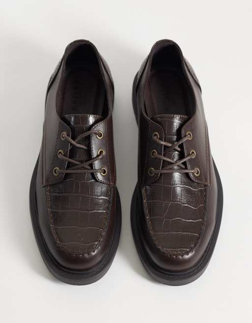 ASOS DESIGN scarpe stringate con punta a grembiule effetto coccodrillo goffrato, marroni, 2 di 4