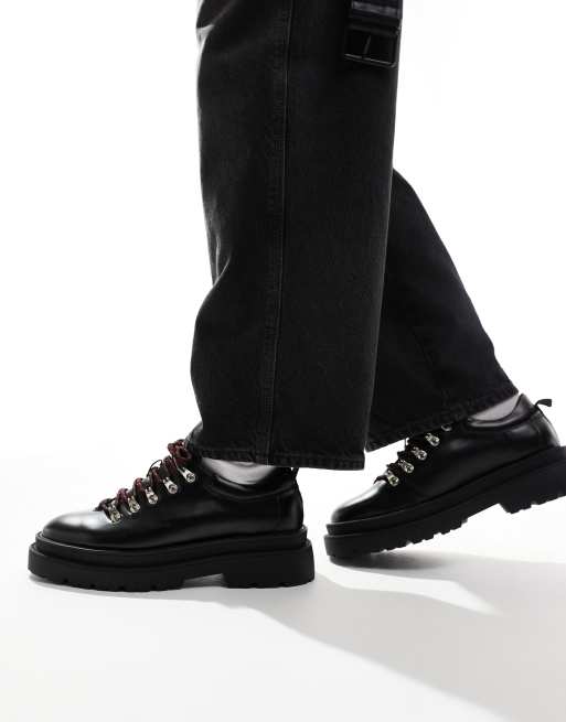 ASOS DESIGN - Scarponcini neri stile trekking con suola spessa e lacci a contrasto, 4 di 4