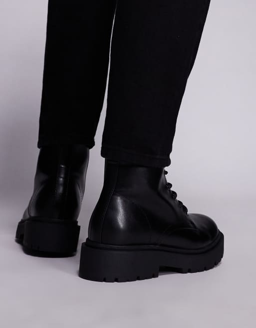 ASOS DESIGN Scarponcini stringati neri con suola spessa ASOS
