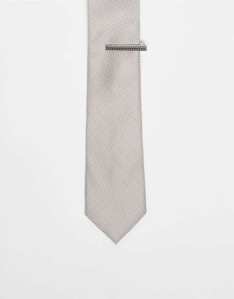 ASOS DESIGN – Schlichte Krawatte in neutralem Farbton mit Krawattennadel - view 1