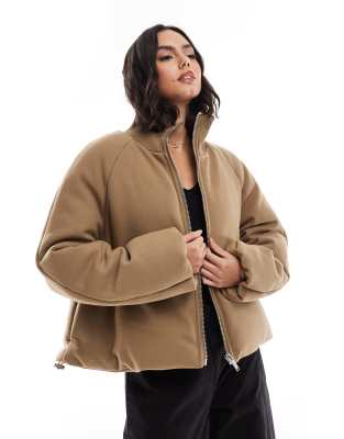 ASOS DESIGN - Schlichte Pufferjacke in Pilzbraun mit Strickkragen-Schwarz