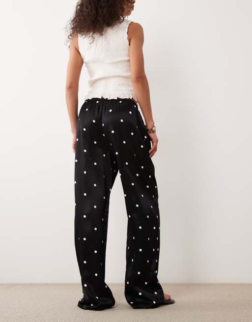ASOS DESIGN – Schlupfhose aus Satin mit weitem Bein und Polka Dots, 5 von 5