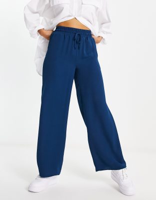 ASOS DESIGN - Schlupfhose in Marineblau mit weitem Bein