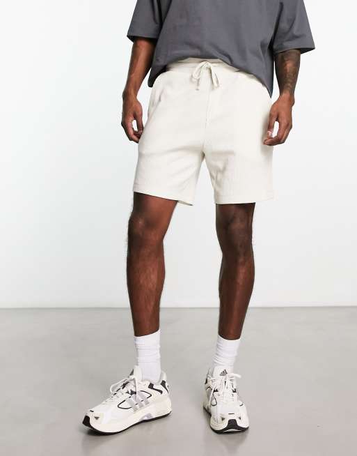 Asos Design Schmal Geschnittene Shorts Mit Waffelstruktur In Beige Asos