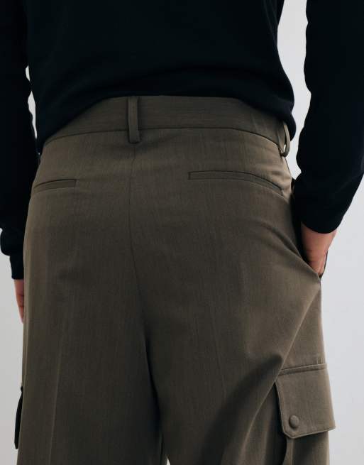 ASOS DESIGN schmal geschnittene Stretch-Cargohose mit weitem Bein in Khaki-Melange, 4 von 5