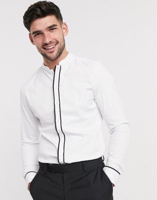 ASOS DESIGN – Schmal geschnittenes Hemd aus Satin mit Mandarinkragen und Kontraststreifen in Weiß