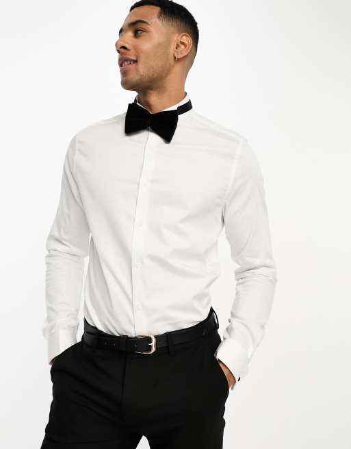 ASOS DESIGN – Schmal geschnittenes Satinhemd in Weiß