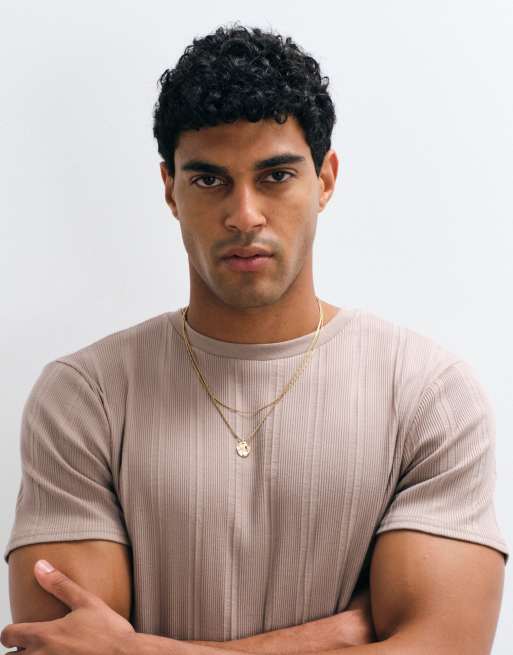 ASOS DESIGN schmal geschnittenes T-Shirt in beigem Rippstrick, 2 von 5