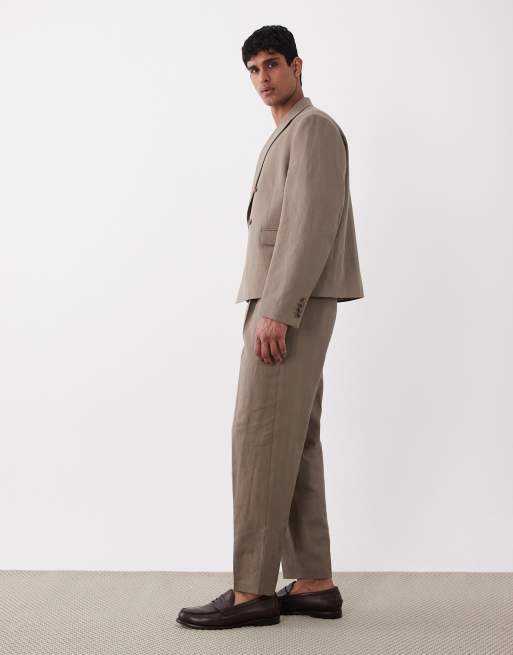 ASOS DESIGN – Schmal zulaufende Anzughose in Braun mit hohem Leinenanteil, 3 von 5