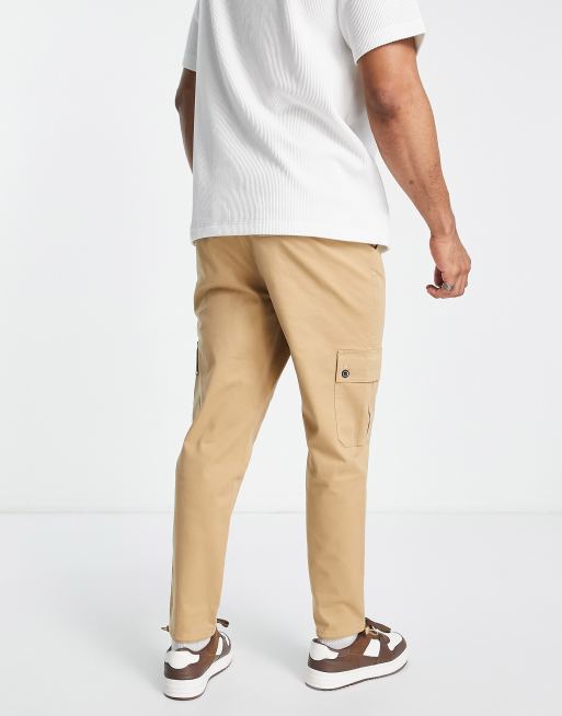 ASOS DESIGN – Schmal zulaufende, Cargo-Hose in Beige , 2 von 4