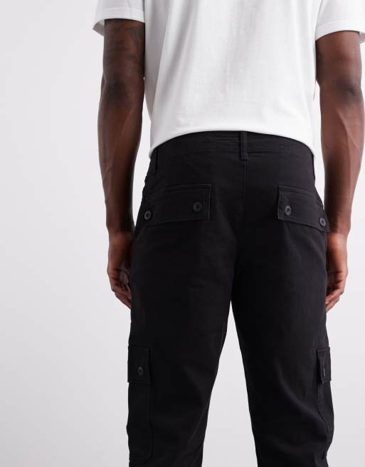 ASOS DESIGN – Schmal zulaufende Cargo-Hose in Schwarz, 4 von 6