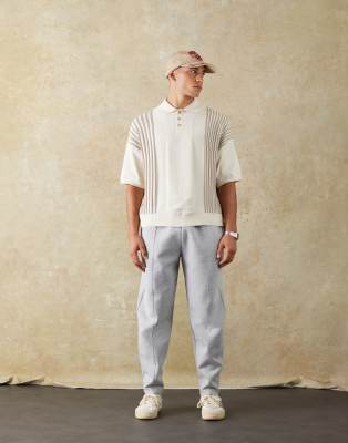 ASOS DESIGN – Schmal zulaufende Doubleface-Jogginghose in Grau meliert mit Biesen - view 1