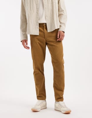 Schmal zulaufende Hose aus Cord in Braun-Brown Brown 46