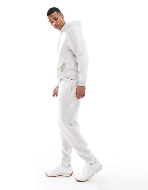 ASOS DESIGN – Schmal zulaufende Jogginghose in Hellgrau, Kombiteil, 3 von 5