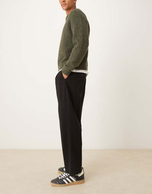 ASOS DESIGN – Schmal zulaufende Relaxed-Fit-Hose aus Twill in Schwarz, 3 von 5