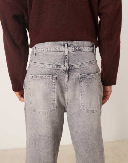 ASOS DESIGN – Schmal zulaufende Relaxed Fit Jeans in Grau mit Bundfalten, 5 von 5