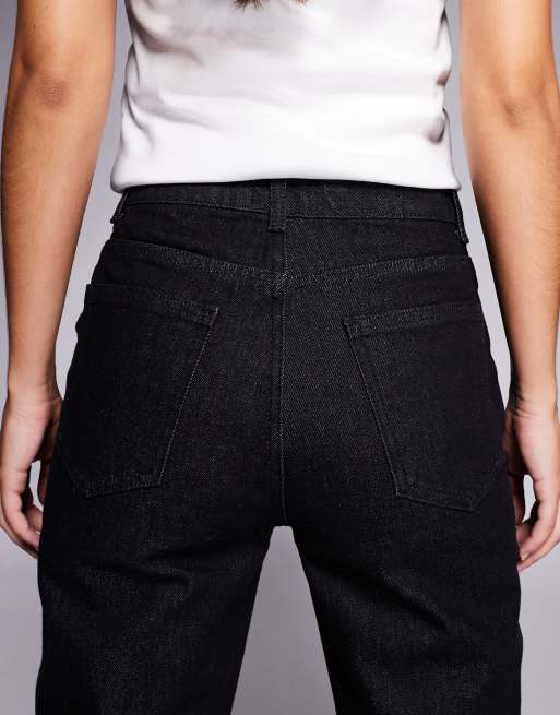 ASOS DESIGN – Schmale, gerade geschnittene Jeans in schlichtem Schwarz mit sehr hohem Bund , 4 von 5