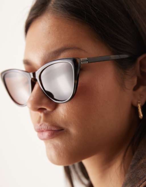 ASOS DESIGN – Schmale, geschwungene Cat-Eye-Sonnenbrille in Schildpattoptik, 3 von 3