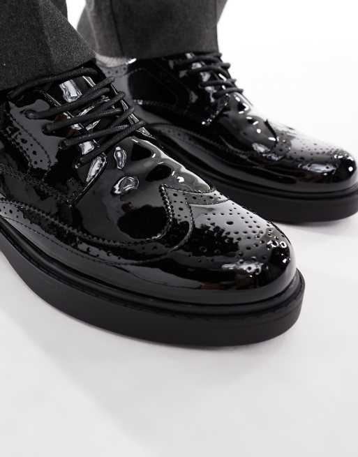 ASOS DESIGN – Schnürschuhe in Schwarz mit Western- und Budapester-Details, 4 von 4