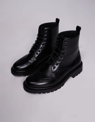 Schnürstiefel in Schwarz im Budapester Stil Schwarz 39