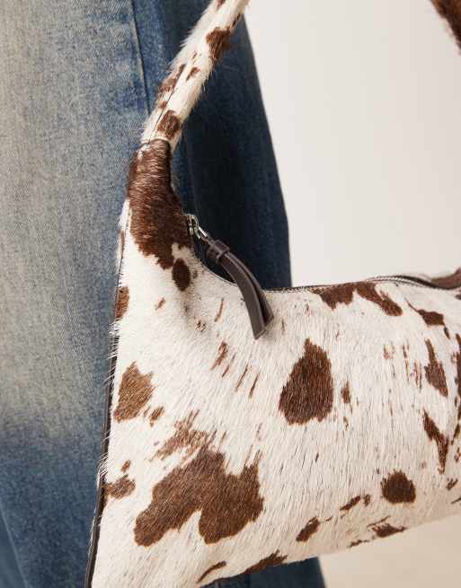 ASOS DESIGN - Schoudertas met A-lijn van echt leer met ponyhaar in koeienprint , 4 van 4