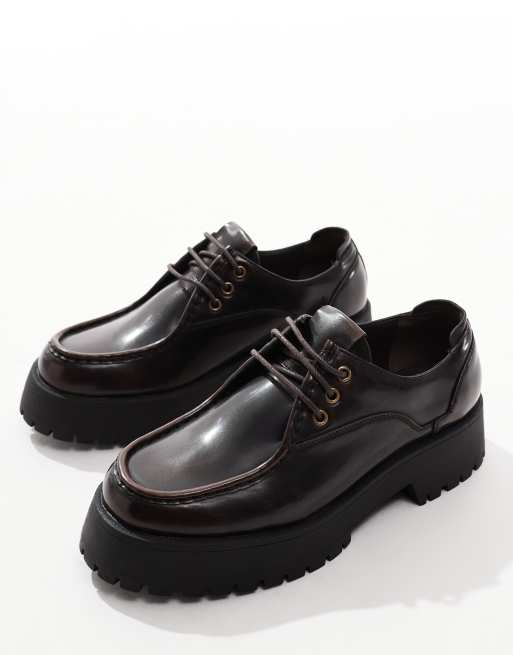 ASOS DESIGN Schuhe in Dunkelbraun zum Schnuren mit dicker Sohle
