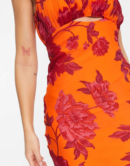 ASOS DESIGN - Schuingesneden maxi jurk met gerimpelde buste en uitsnijding in oranje bloemenprint, 4 van 4