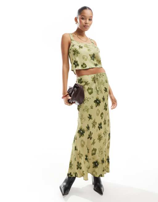 ASOS DESIGN - Schuingesneden maxirok met trekkoord en bloemenprint in groen, deel van co-ord set